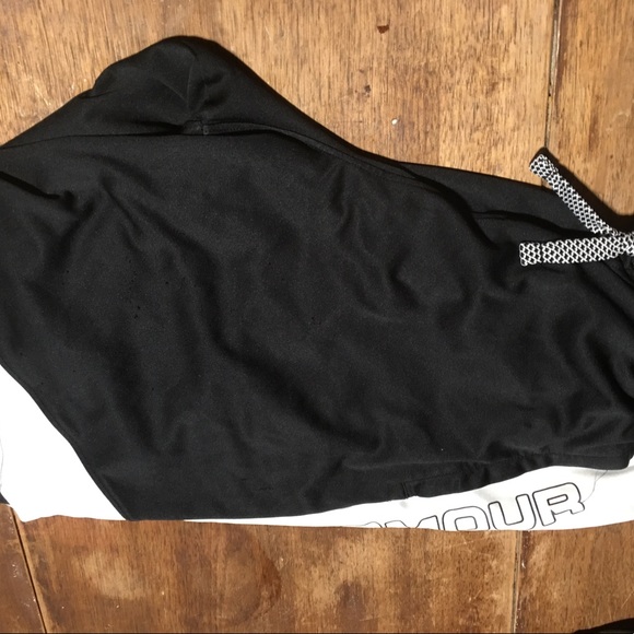 Boys size large shorts-10 pairs - Picture 2 of 9